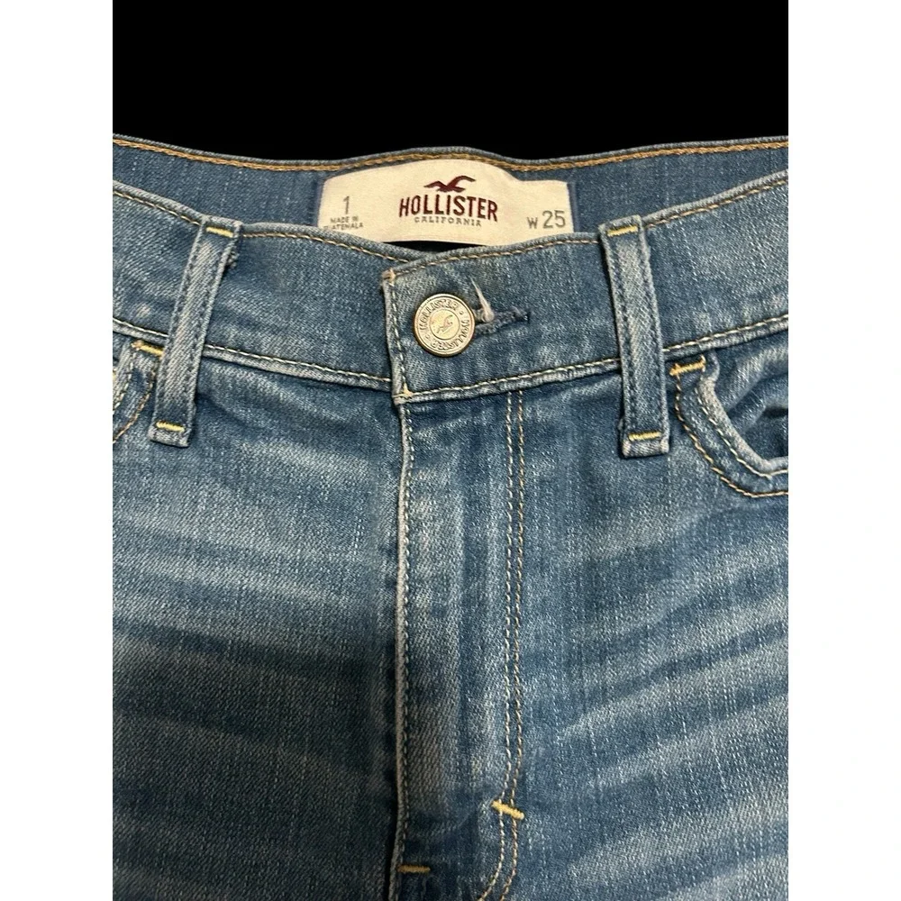 Hollister Size 1 Womens Blue Cotton Stretch Hi-Rise‎ Boyfriend Denim Shorts